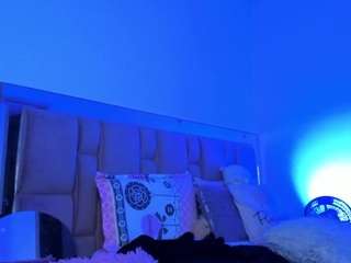 cynthiaa Live Webcam on CamSoda