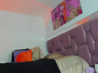 cynthiaa's Live Sex Cam Show