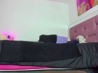 cynthiaa's Live Sex Cam Show