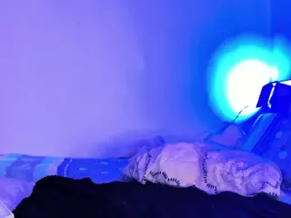 cynthiaa's Live Sex Cam Show
