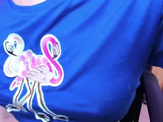 cynthiaa's Live Sex Cam Show