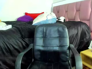 cynthiaa's Live Sex Cam Show