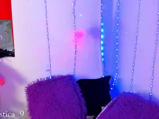 Rainnbow_'s Live Sex Cam Show