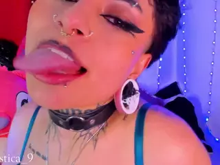 Rainnbow_'s Live Sex Cam Show