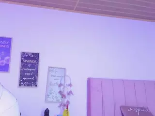 Blue-Hazel's Live Sex Cam Show