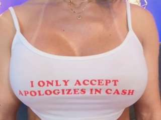 christiekroes Live Webcam on CamSoda