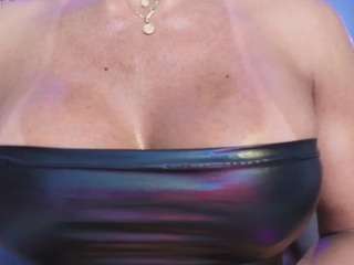 christiekroes Live Webcam on CamSoda