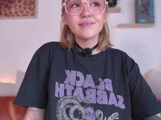 maeeve webcam