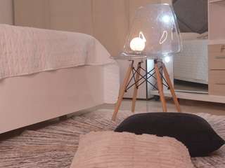 niiaa1 live webcam show