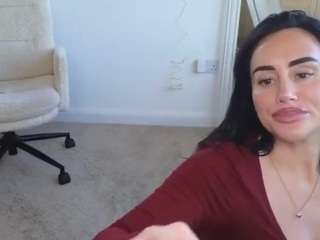 Live webcam model libbyloveheart on Soda Cams