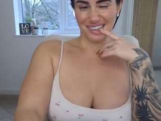 libbyloveheart Live Webcam on CamSoda