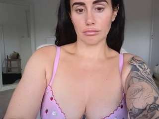 libbyloveheart Live Webcam on CamSoda