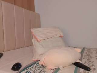 isabella-bunny Sex Cam Show