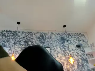 nicole-evans1's Live Sex Cam Show