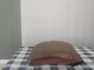 DanyMin's Live Sex Cam Show