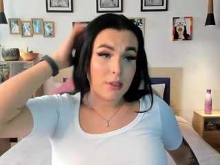 naty-pink Live Webcam on CamSoda