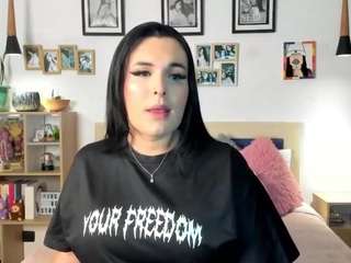 naty-pink Live Webcam on CamSoda