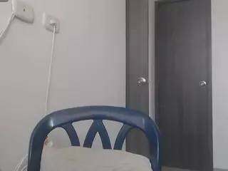 alannapussywet's Live Sex Cam Show