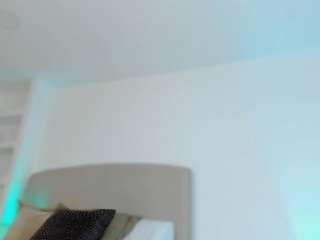 maddy-hot's CamSoda show and profile