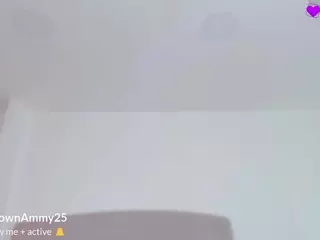Maddy's Live Sex Cam Show