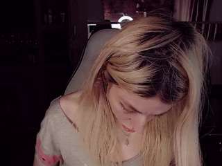 annie1ann's CamSoda show and profile