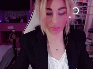 annie1ann's live room