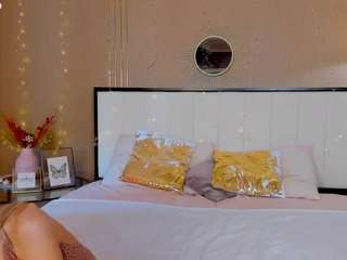bellatip live webcam show