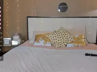 bellatip's Live Sex Cam Show