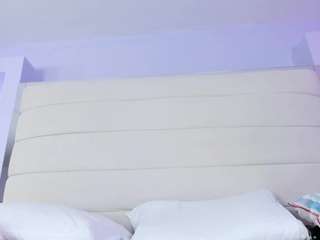 elizabeth-bree Live Webcam on CamSoda
