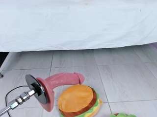 elizabeth-bree Live Webcam on CamSoda