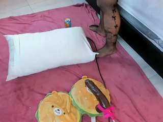 elizabeth-bree webcam