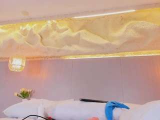 elizabeth-bree Sex Cam Show