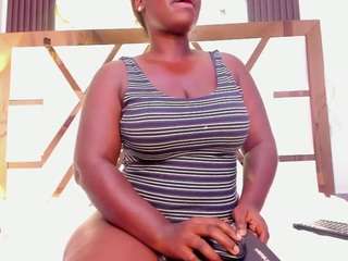 ebony-angel4