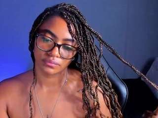 Yougirlebony