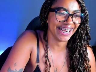 Yougirlebony