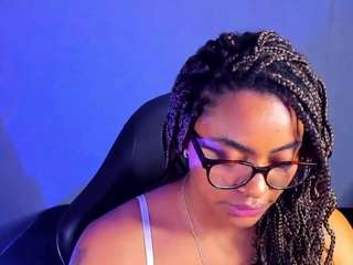 Yougirlebony