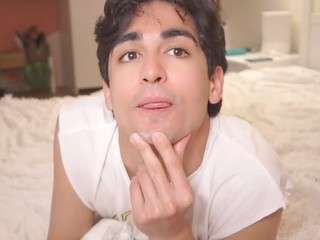 alandenavarre Live Webcam on CamSoda