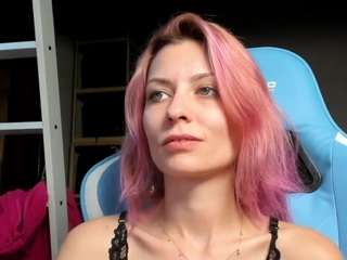 karoline1201 camsoda