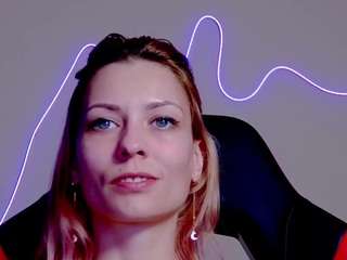 karoline1201 camsoda