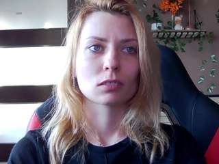 karoline1201 Dom live webcam