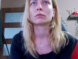 karoline1201 webcam