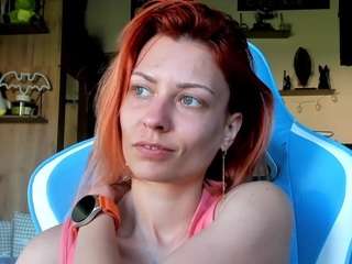 karoline1201 Live Webcam on CamSoda