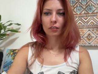 karoline1201 live webcam show