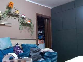 karoline1201 live webcam show