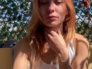 karoline1201 live cam preview