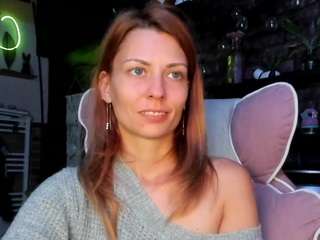 karoline1201 live cam preview