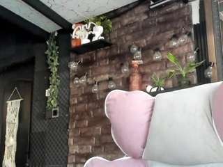 karoline1201 live cam preview
