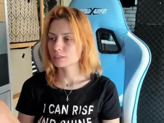 karoline1201's Live Sex Cam Show