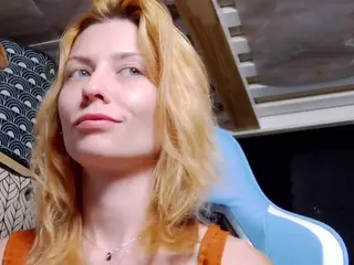 karoline1201's Live Sex Cam Show