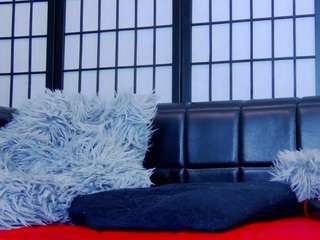 ivorydreams live cam profile